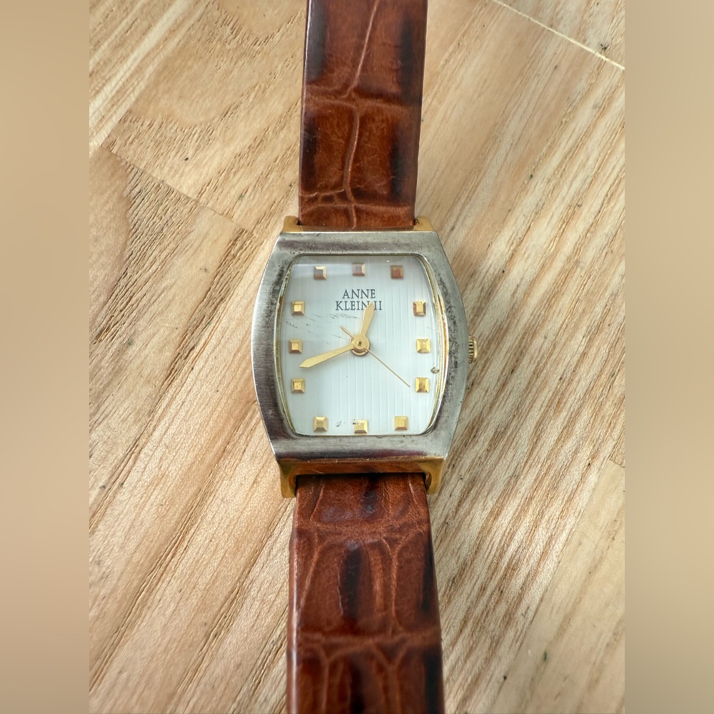 Vintage Anne Klein II ladies two tone brown leather watch NEW BATTERY